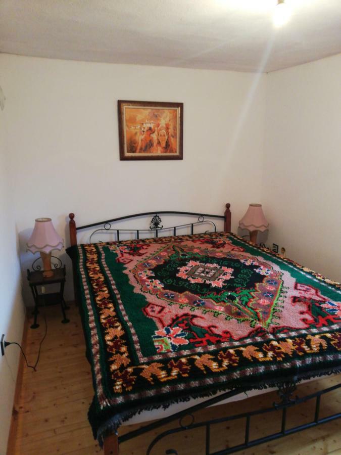 Къща За Гости Чичарите Gabrovo Exterior foto