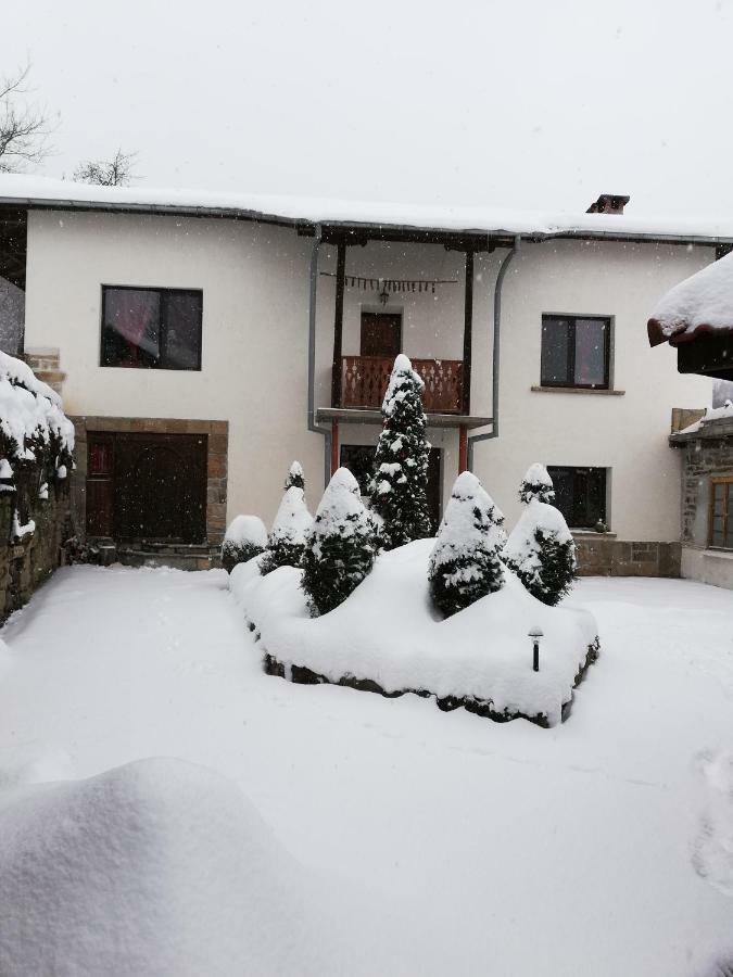 Къща За Гости Чичарите Gabrovo Exterior foto